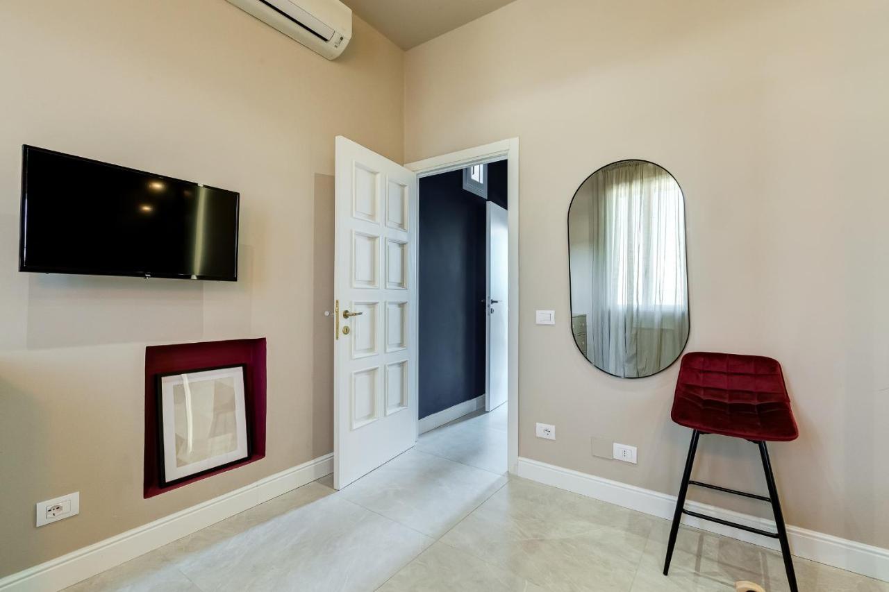 מלון Vivilo Roma Trevi - Luxury Experience - Private Jacuzzi On Terrace - Insane View מראה חיצוני תמונה