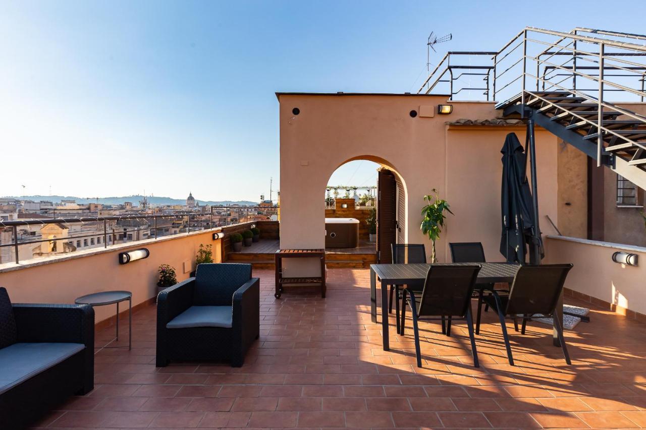 מלון Vivilo Roma Trevi - Luxury Experience - Private Jacuzzi On Terrace - Insane View מראה חיצוני תמונה