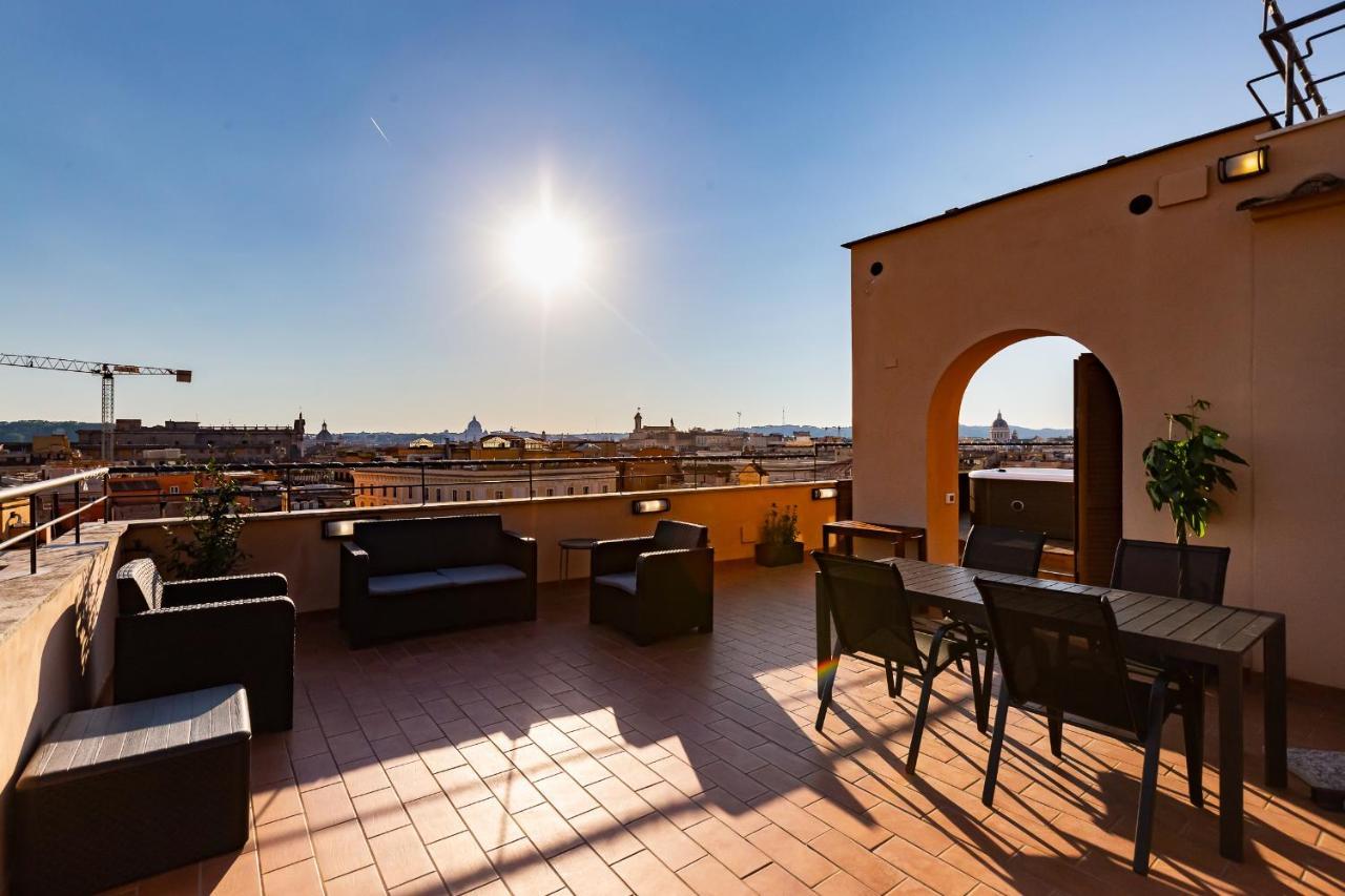 מלון Vivilo Roma Trevi - Luxury Experience - Private Jacuzzi On Terrace - Insane View מראה חיצוני תמונה