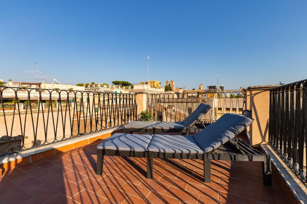 מלון Vivilo Roma Trevi - Luxury Experience - Private Jacuzzi On Terrace - Insane View מראה חיצוני תמונה
