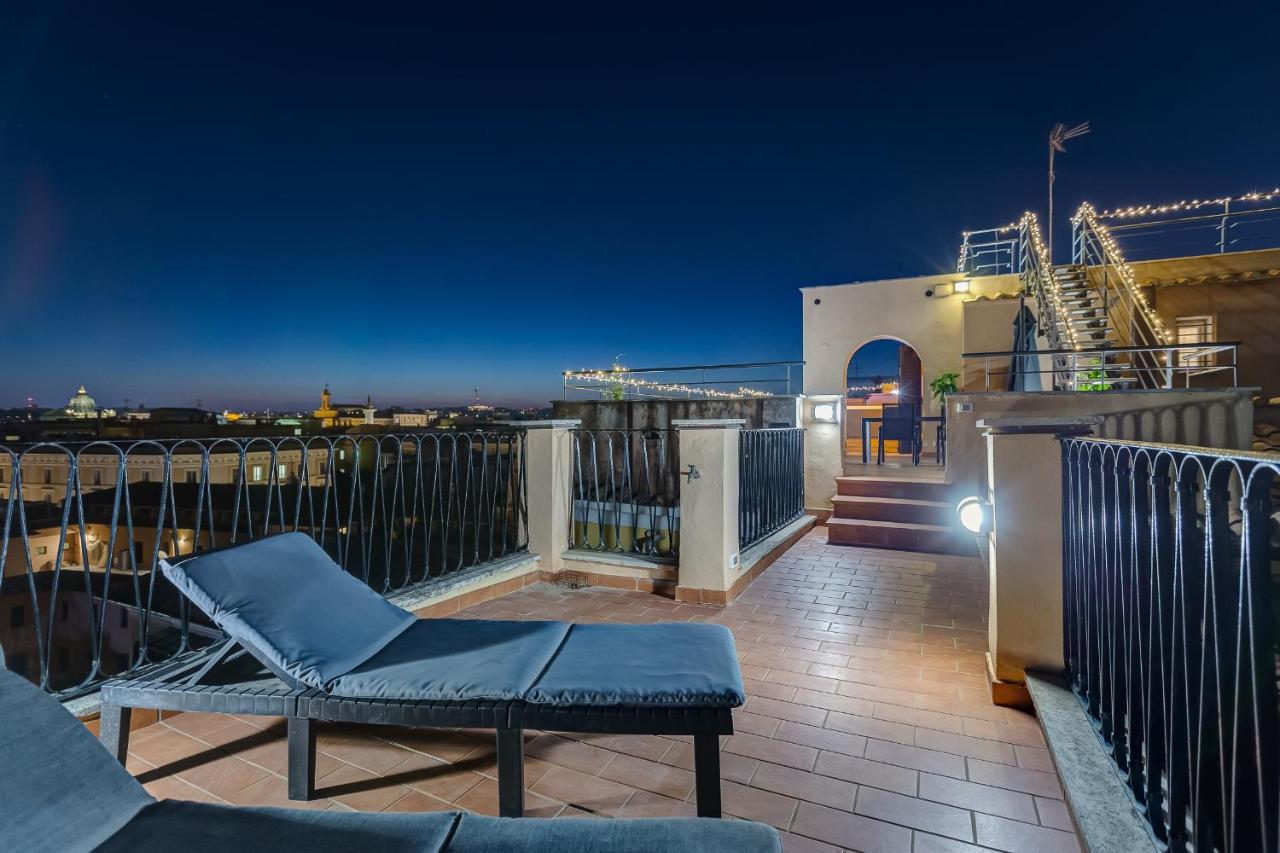 מלון Vivilo Roma Trevi - Luxury Experience - Private Jacuzzi On Terrace - Insane View מראה חיצוני תמונה